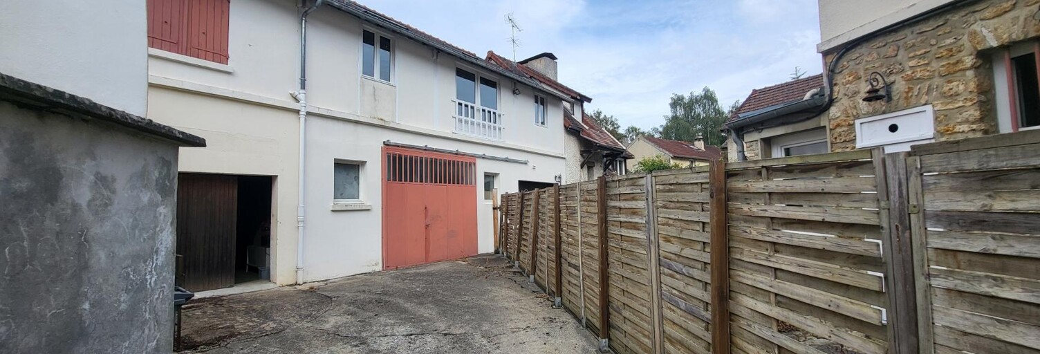 Local industriel  500 m² à vendre à Aigremont (78240)