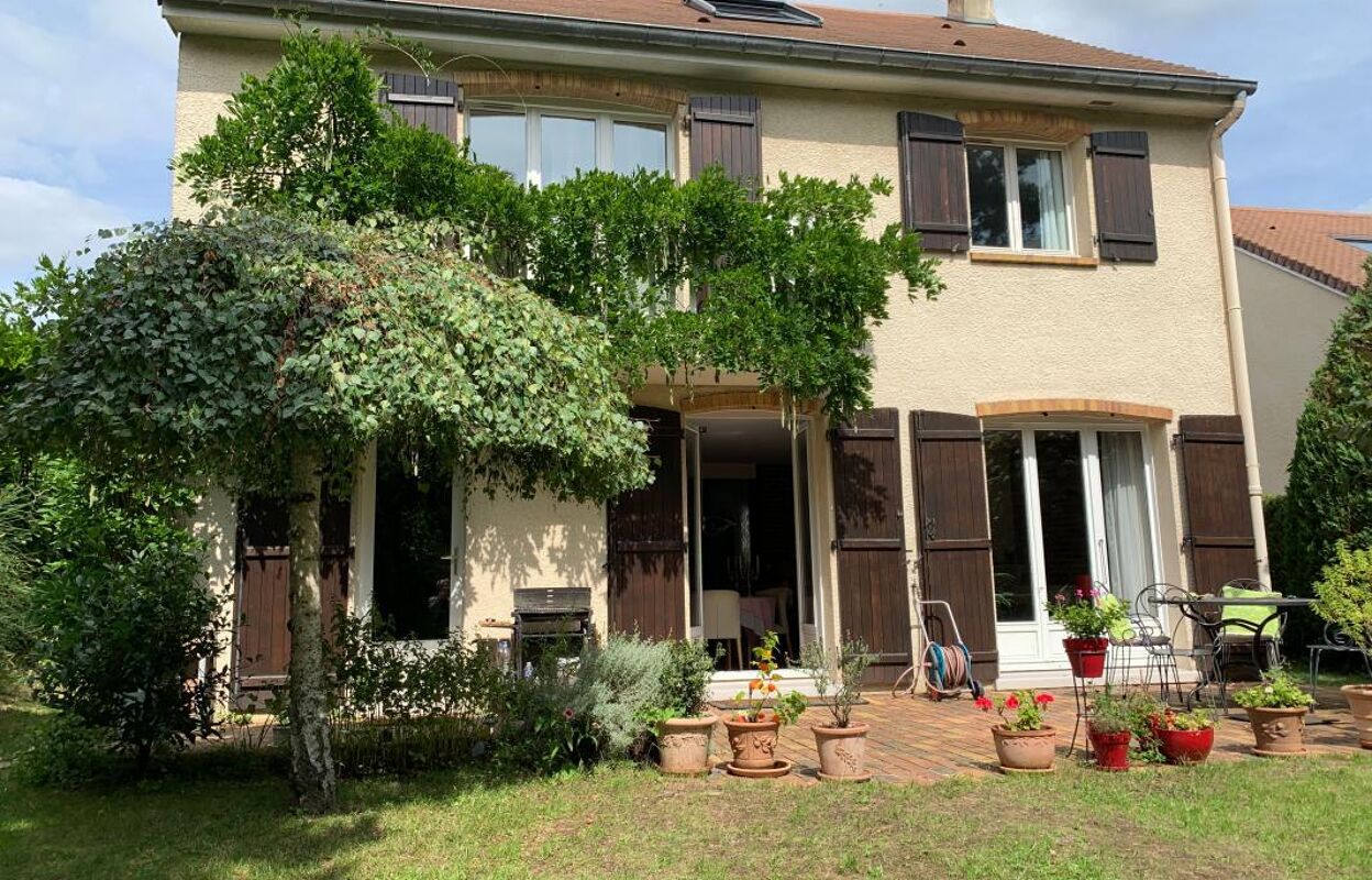 maison 6 pièces 177 m2 à vendre à Chambourcy (78240)