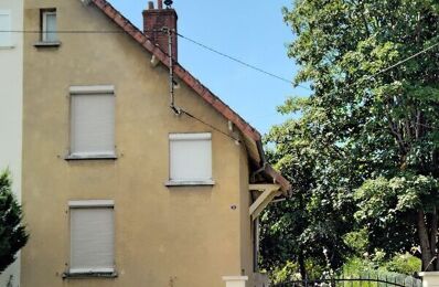 vente maison 86 000 € à proximité de La Chapelle-Saint-Ursin (18570)