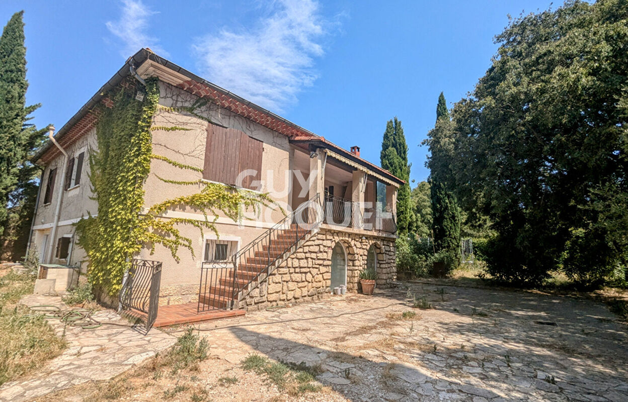 maison 9 pièces 200 m2 à vendre à Carpentras (84200)