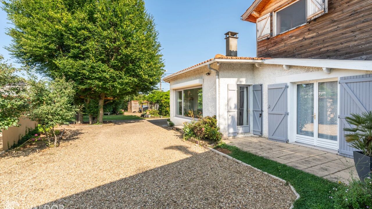 maison 6 pièces 151 m2 à vendre à Reyrieux (01600)