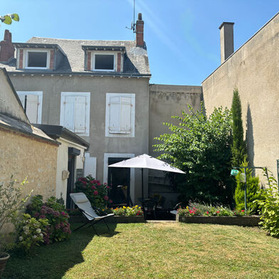 Maison 7 pièces 196 m²