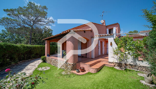 Villa / Maison 5 pièces  à vendre Saint-Raphaël 83700