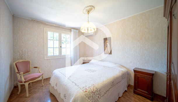 Villa / Maison 5 pièces  à vendre Saint-Raphaël 83700