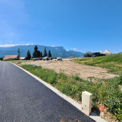 Terrain 424 m²