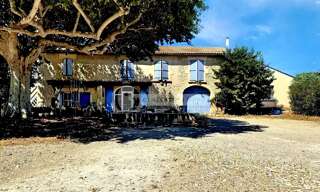 Maison 9 Pièces 284 m² à vendre à Eyragues (13630)