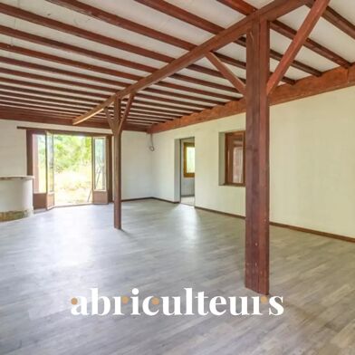 Maison 3 pièces 159 m²