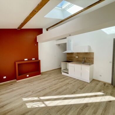 Immeuble 101 m²