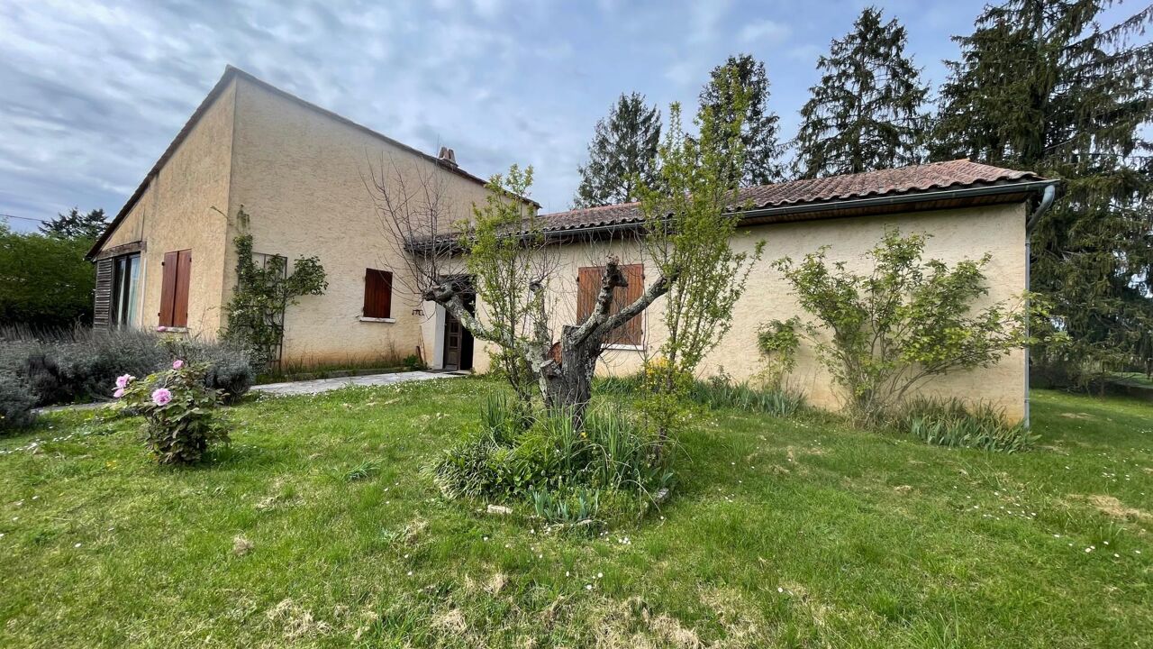 maison 5 pièces 136 m2 à vendre à Marsalès (24540)