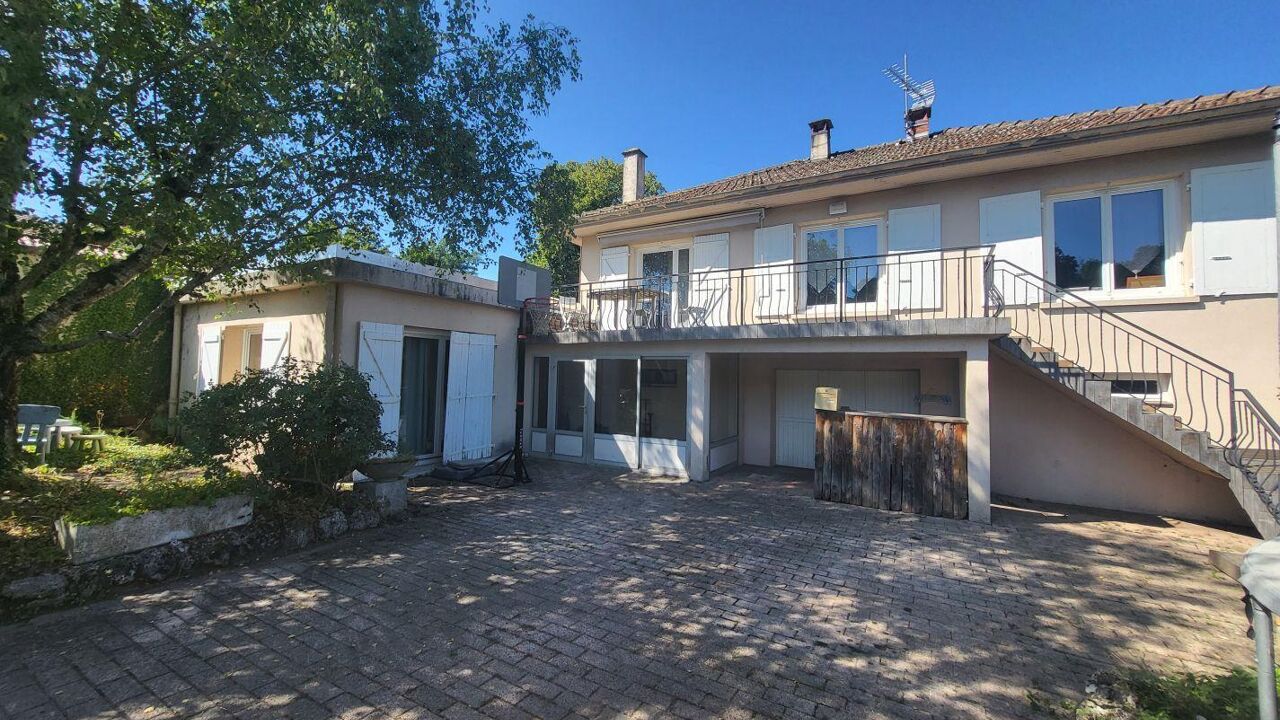 maison 6 pièces 102 m2 à vendre à Chalamont (01320)