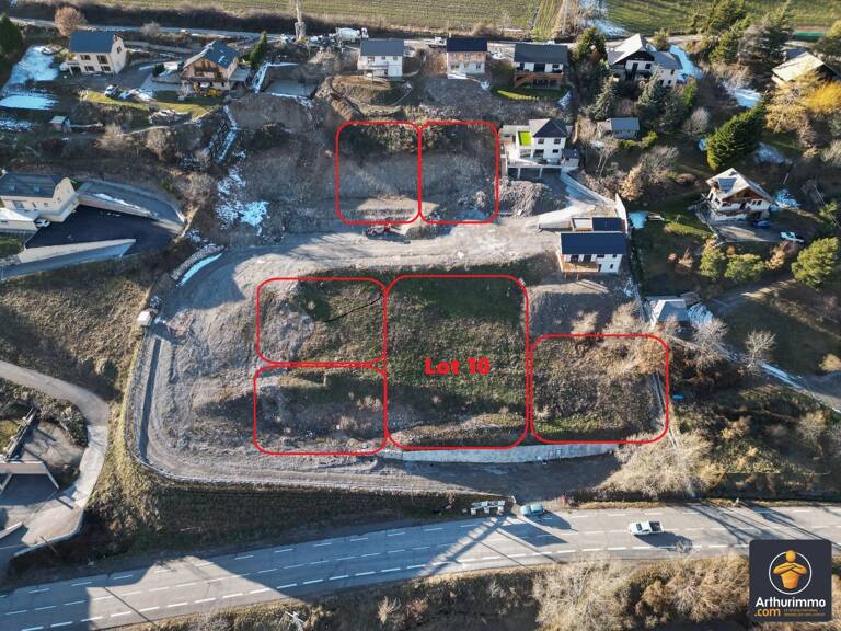 Terrain constructible viabilisé dans lotissement récent — photo 1