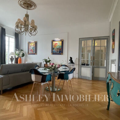 Appartement 4 pièces 147 m²