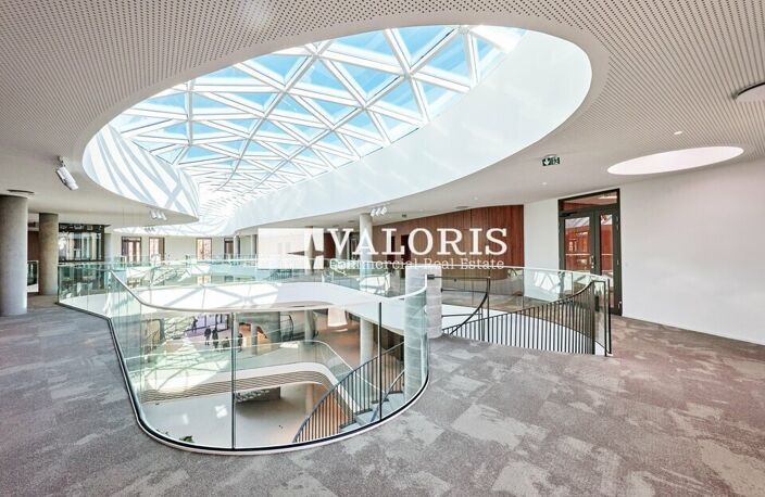 BUREAUX à LOUER — photo 4