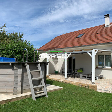 Maison 5 pièces 144 m²