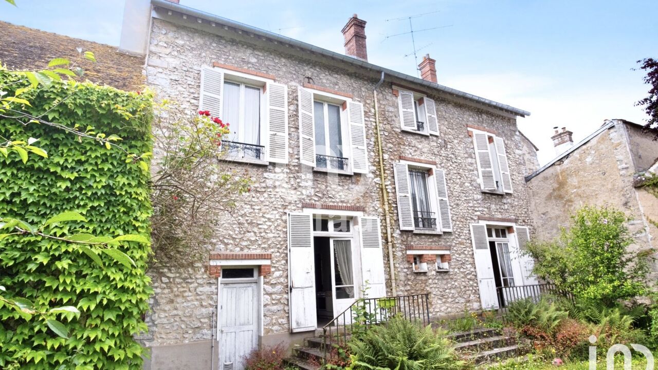 maison 11 pièces 310 m2 à vendre à Moret-Loing-Et-Orvanne (77250)