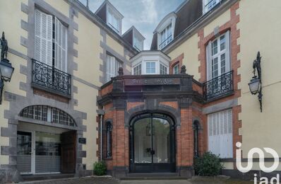 vente appartement 890 000 € à proximité de La Chapelle (03300)