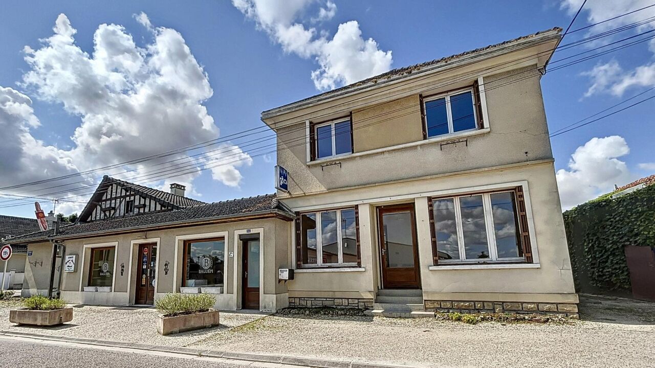 maison 6 pièces 297 m2 à vendre à Nogent-sur-Aube (10240)