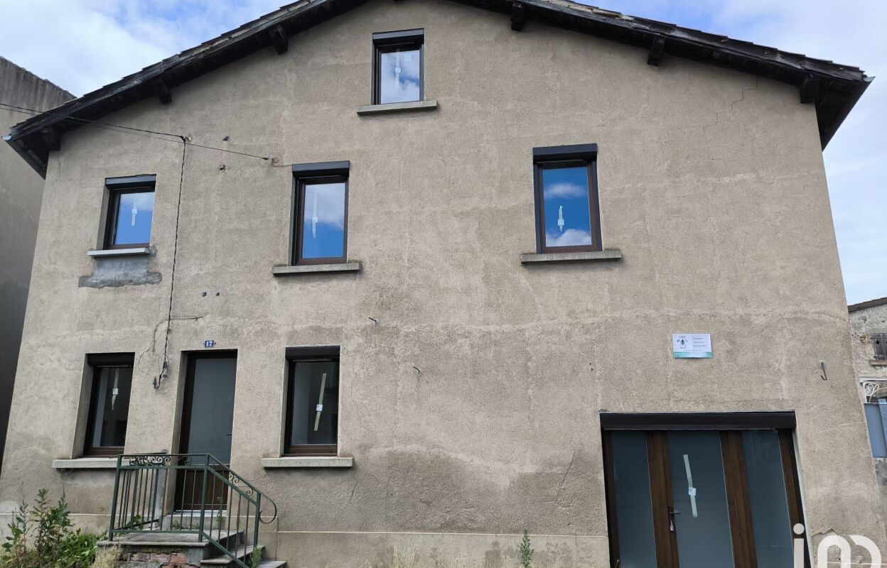 immeuble  pièces 104 m2 à vendre à Billom (63160)