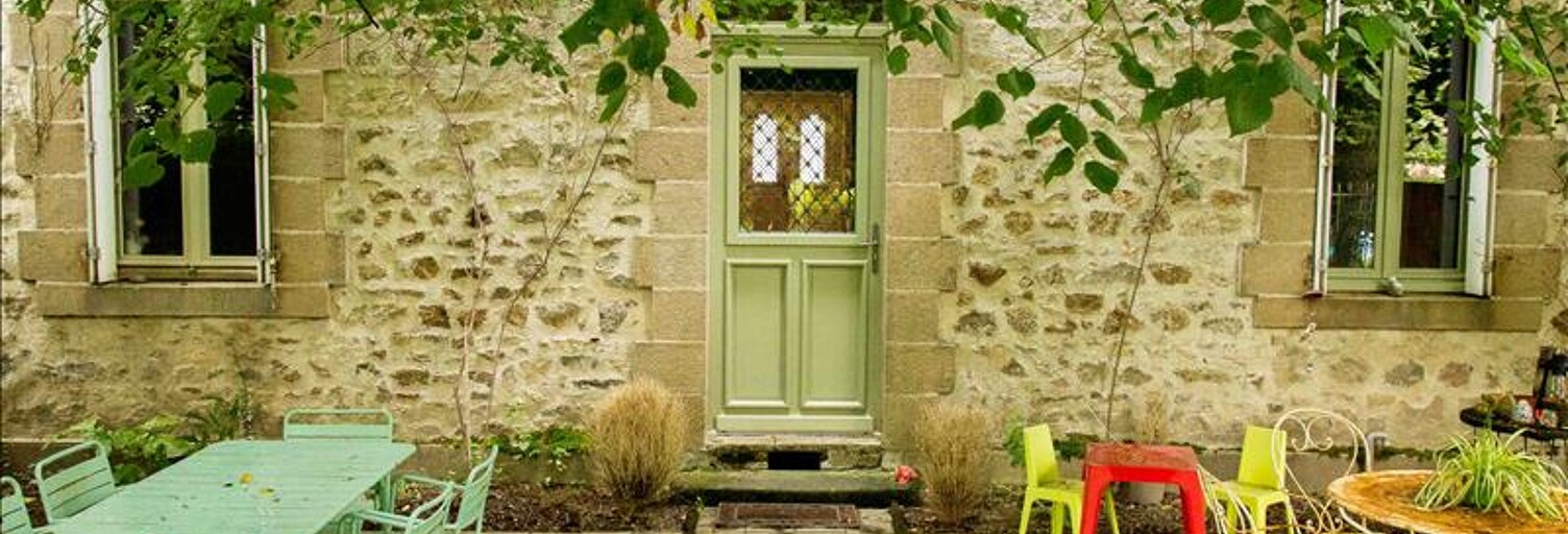 Maison 8 Pièces 300 m² à vendre à Bourganeuf (23400)