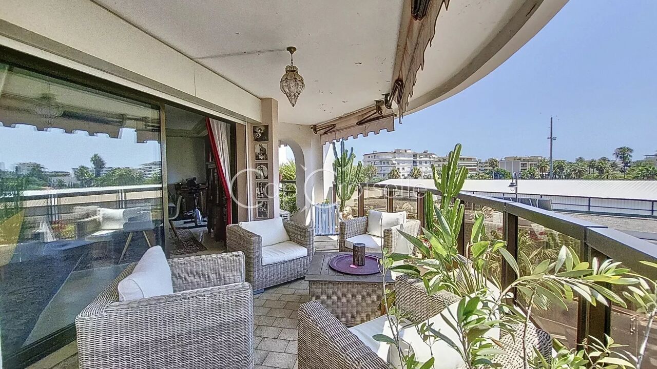 appartement 3 pièces 103 m2 à vendre à Cannes (06400)