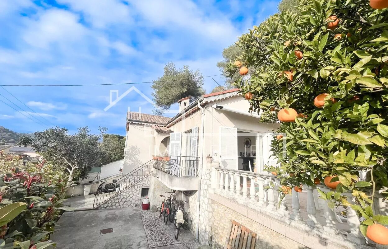 maison 4 pièces 120 m2 à vendre à Cagnes-sur-Mer (06800)