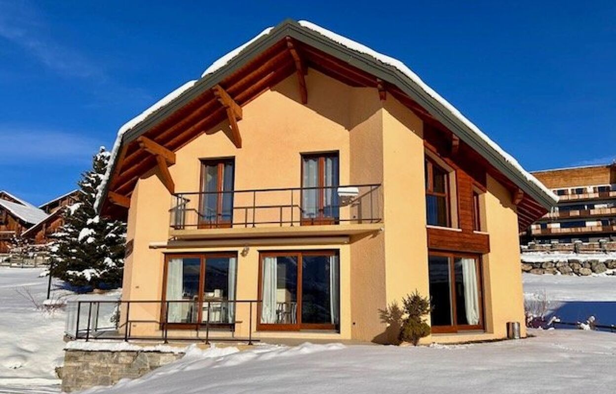 maison 5 pièces 240 m2 à vendre à Fontcouverte-la-Toussuire (73300)