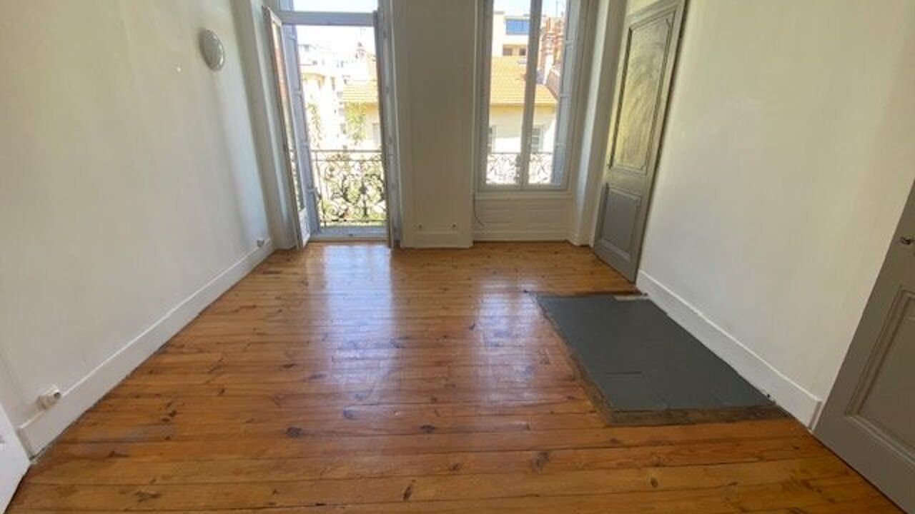 appartement 1 pièces 36 m2 à louer à Saint-Étienne (42000)