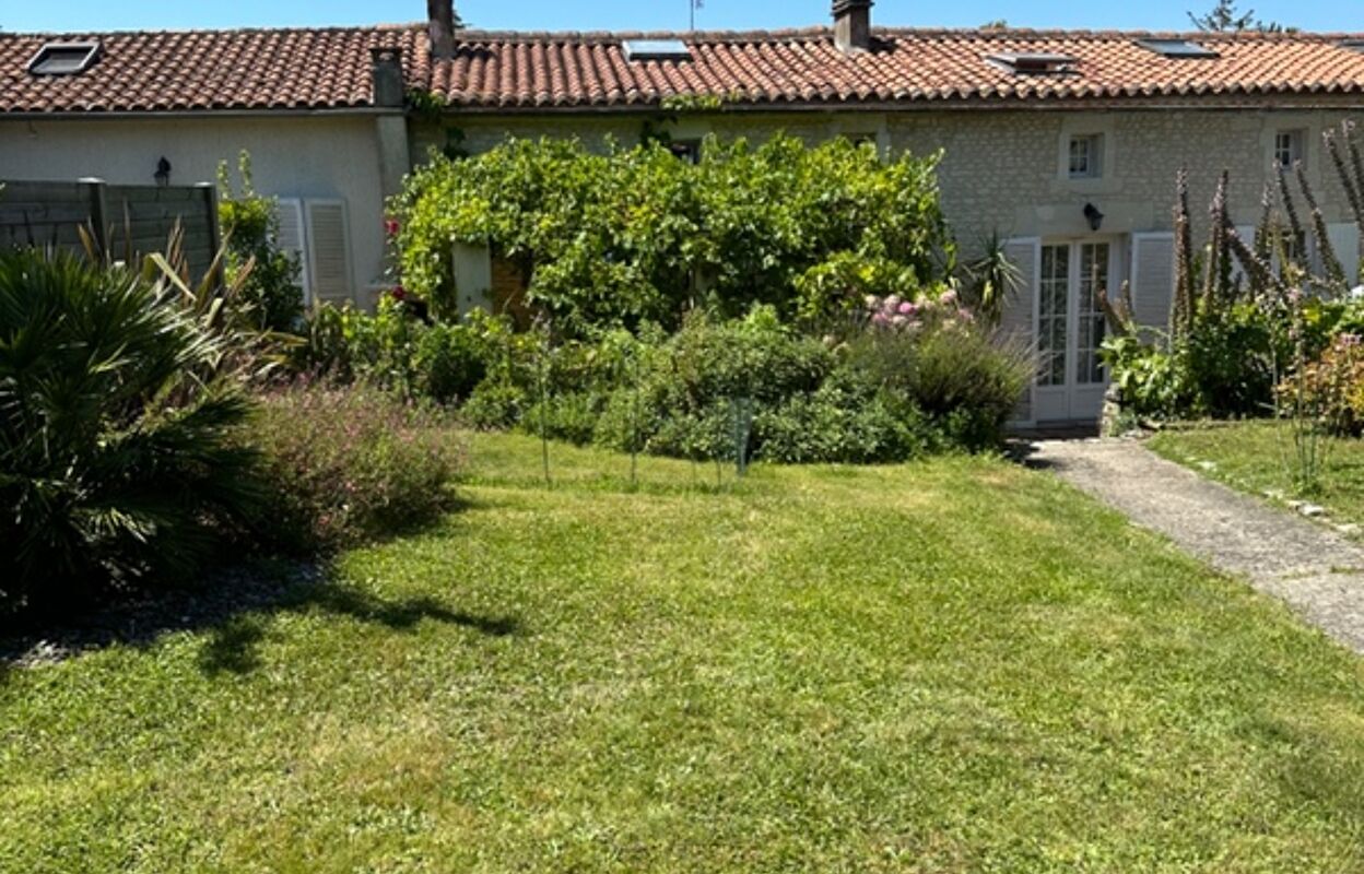 maison 7 pièces 167 m2 à vendre à Barzan (17120)