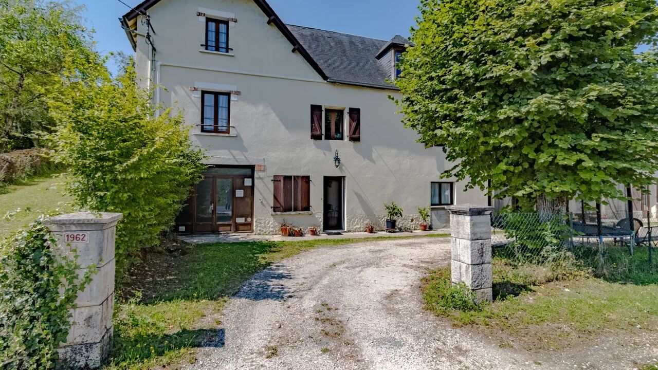 maison 7 pièces 357 m2 à vendre à Coly (24120)