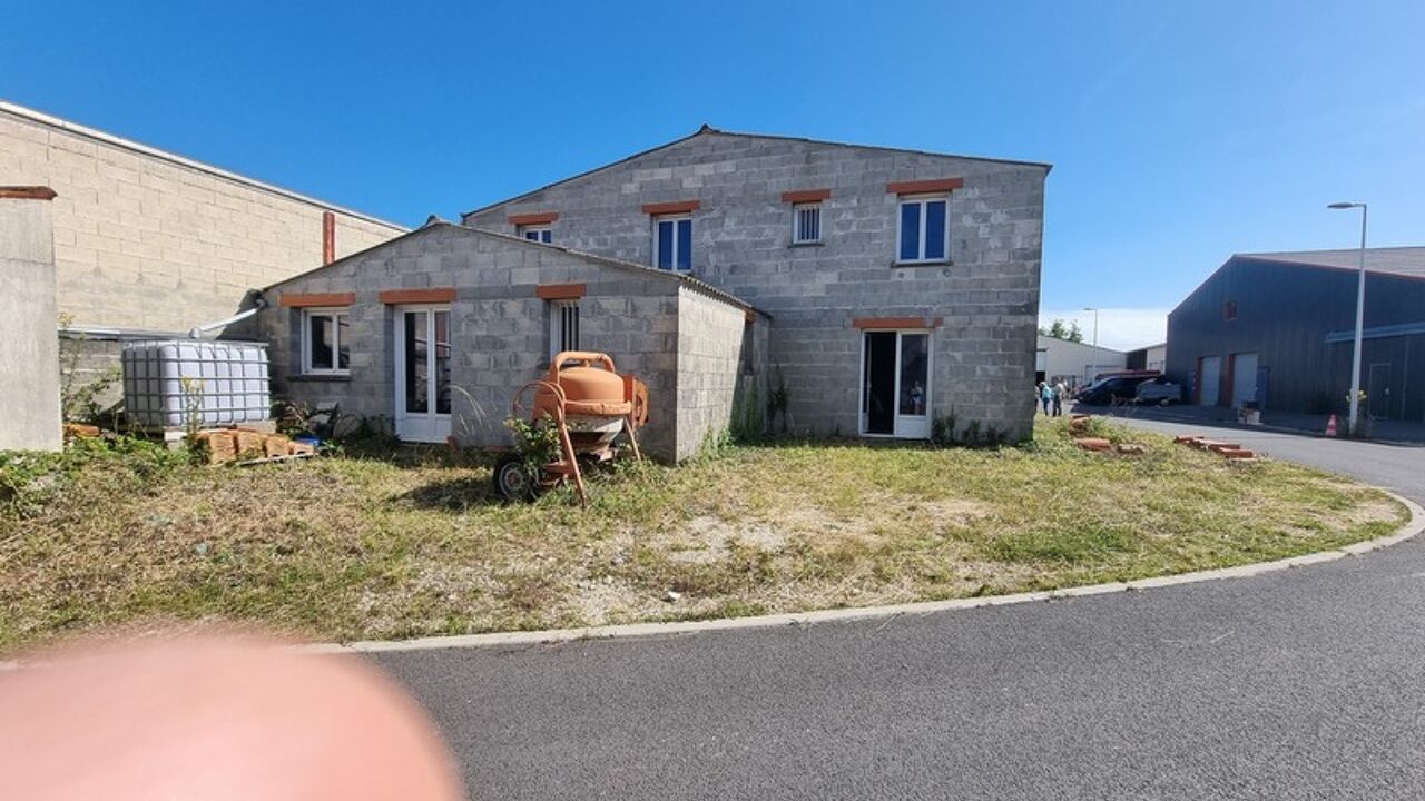 commerce 4 pièces 163 m2 à vendre à Le Grand-Village-Plage (17370)