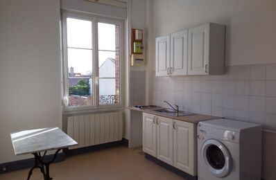 location appartement 440 € CC /mois à proximité de Pont-Sainte-Marie (10150)