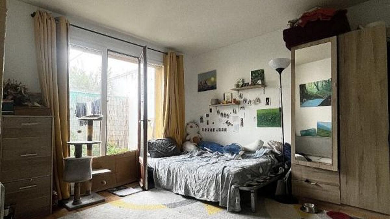 immeuble  pièces 94 m2 à vendre à Cachan (94230)