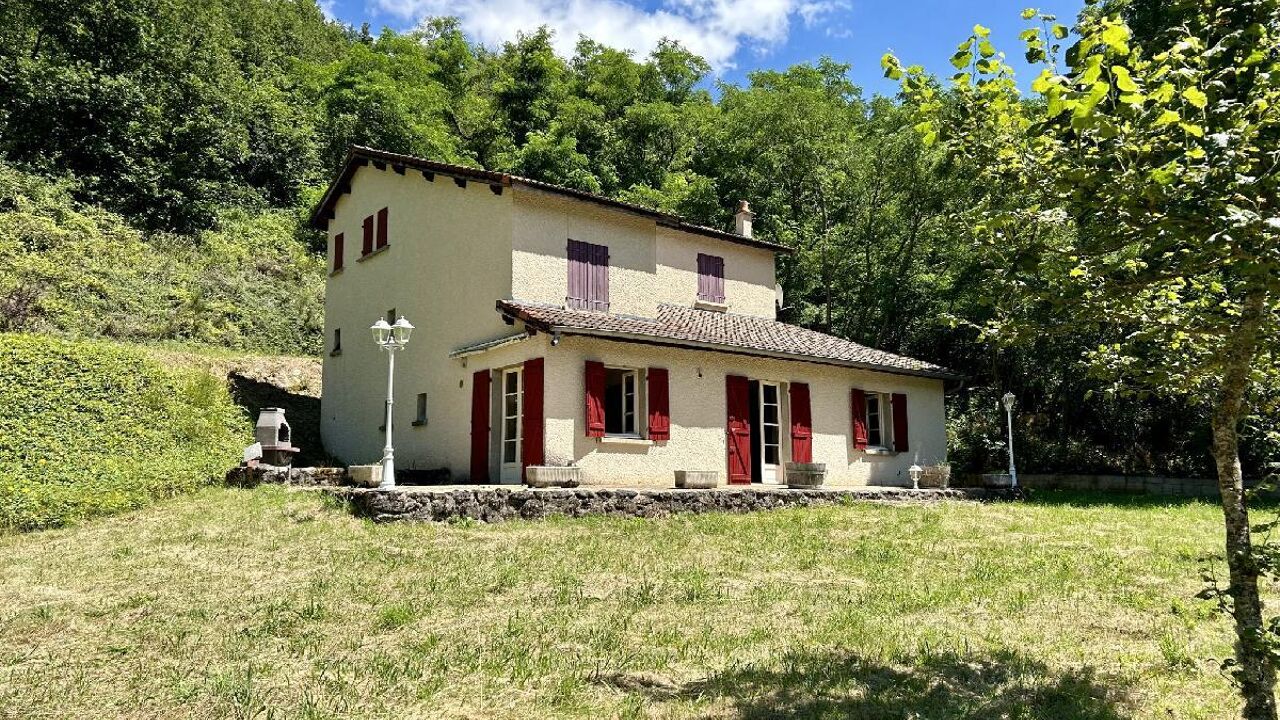 maison 5 pièces 127 m2 à vendre à Saint-Haon (43340)