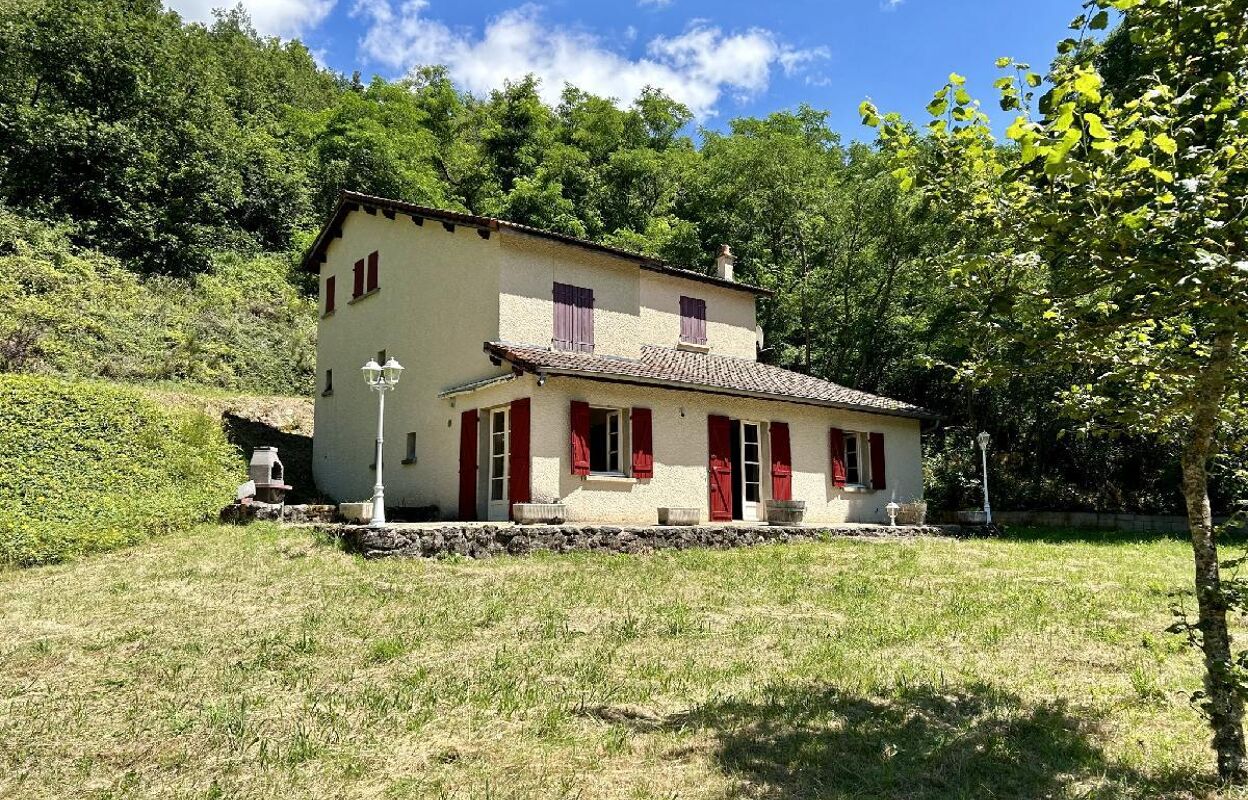 maison 5 pièces 127 m2 à vendre à Saint-Haon (43340)