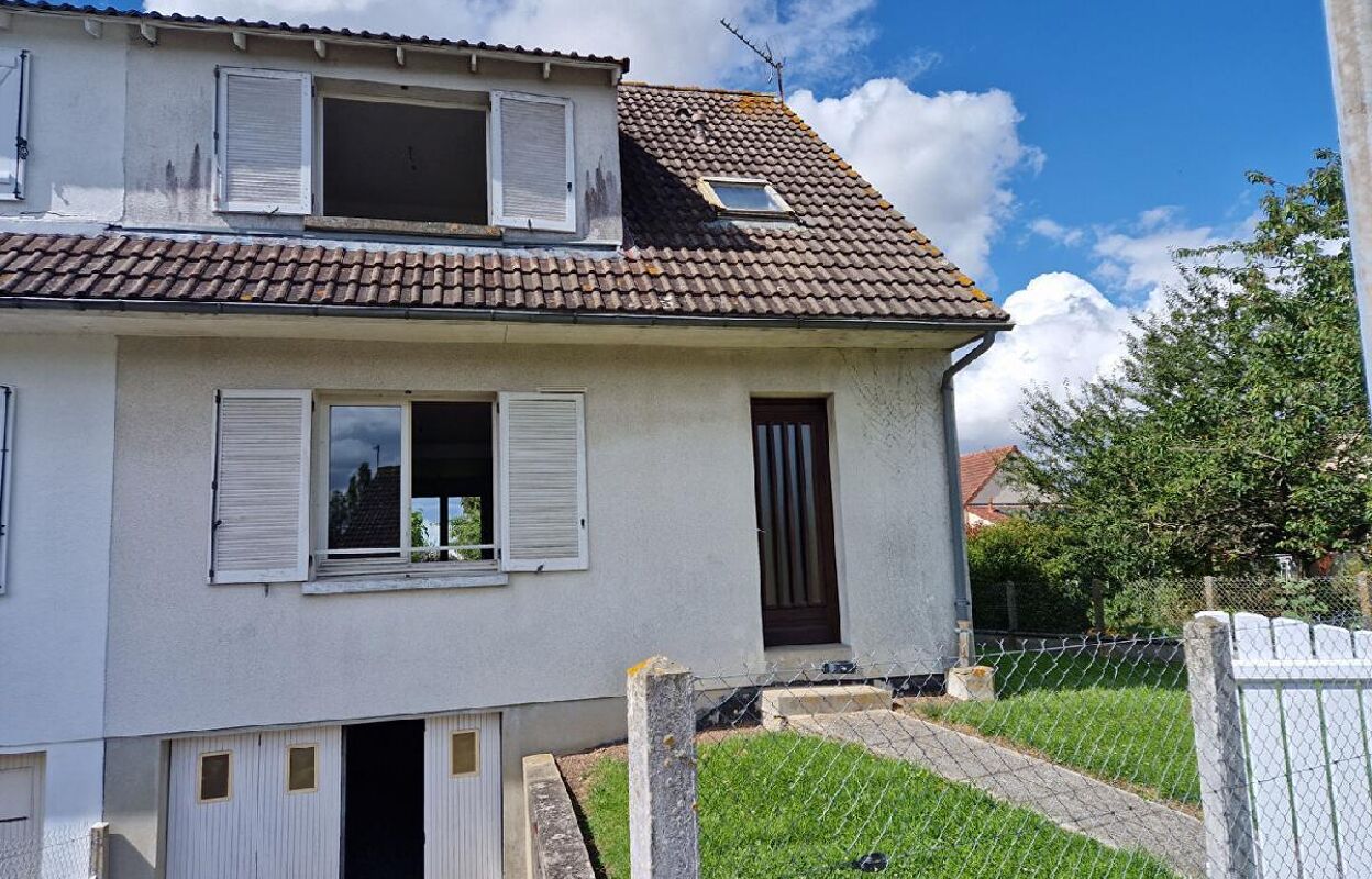 maison 4 pièces 96 m2 à vendre à La Loupe (28240)