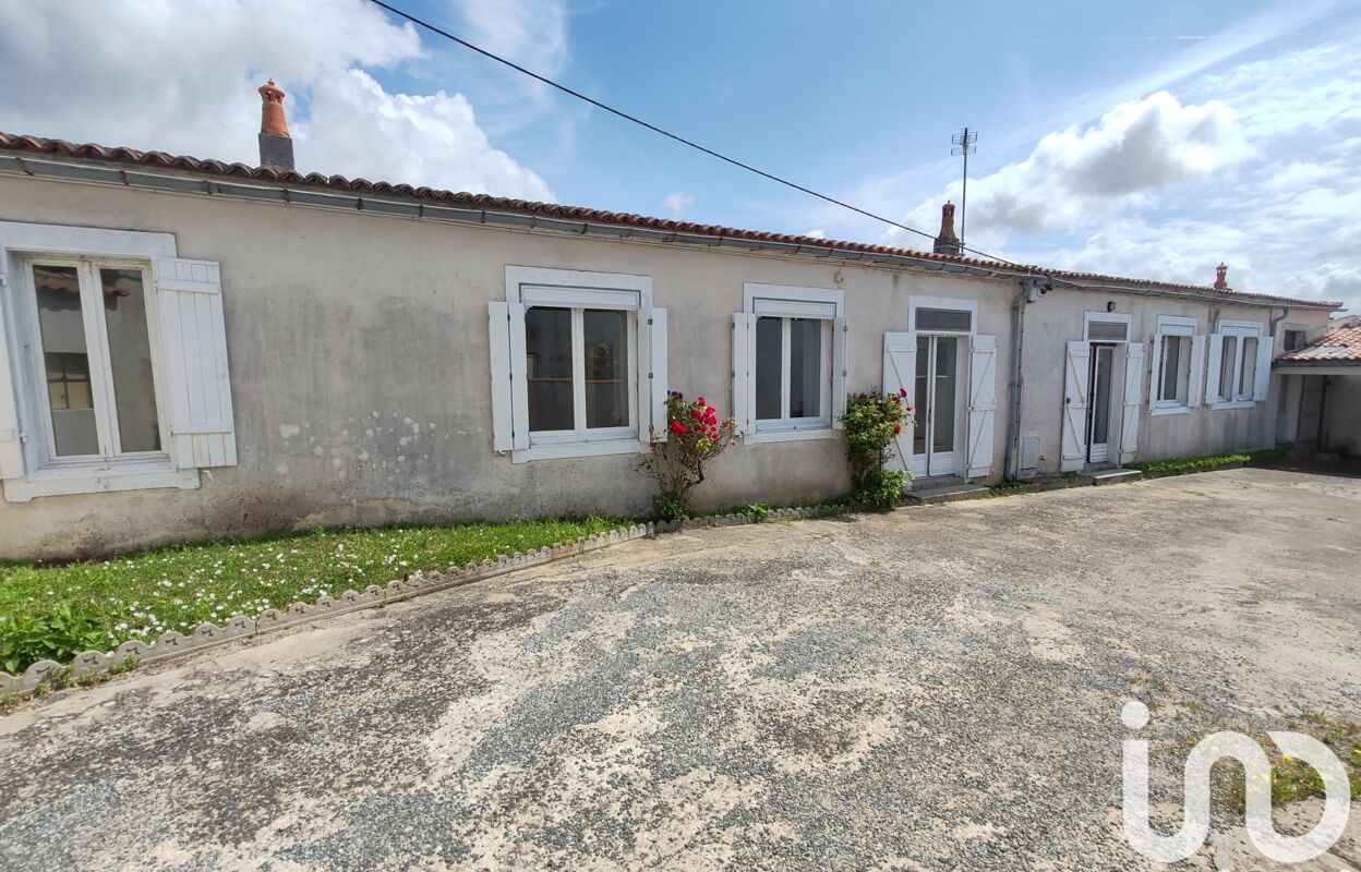 maison 8 pièces 140 m2 à vendre à Dompierre-sur-Mer (17139)