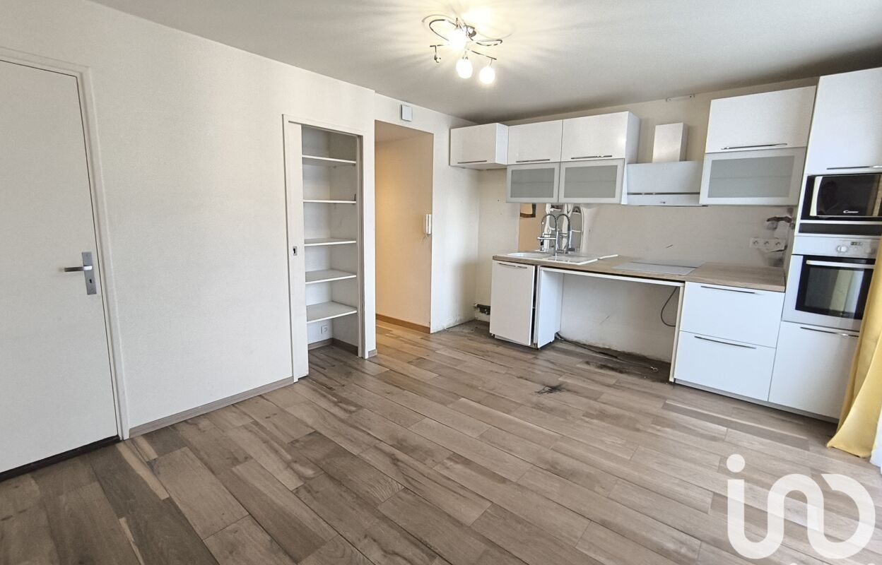 appartement 1 pièces 27 m2 à vendre à Le Bourget (93350)