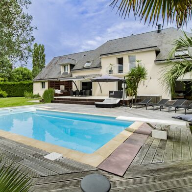 Maison 9 pièces 283 m²