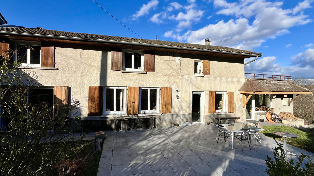 maison 6 pièces 186 m2 à vendre à Maubec (38300)