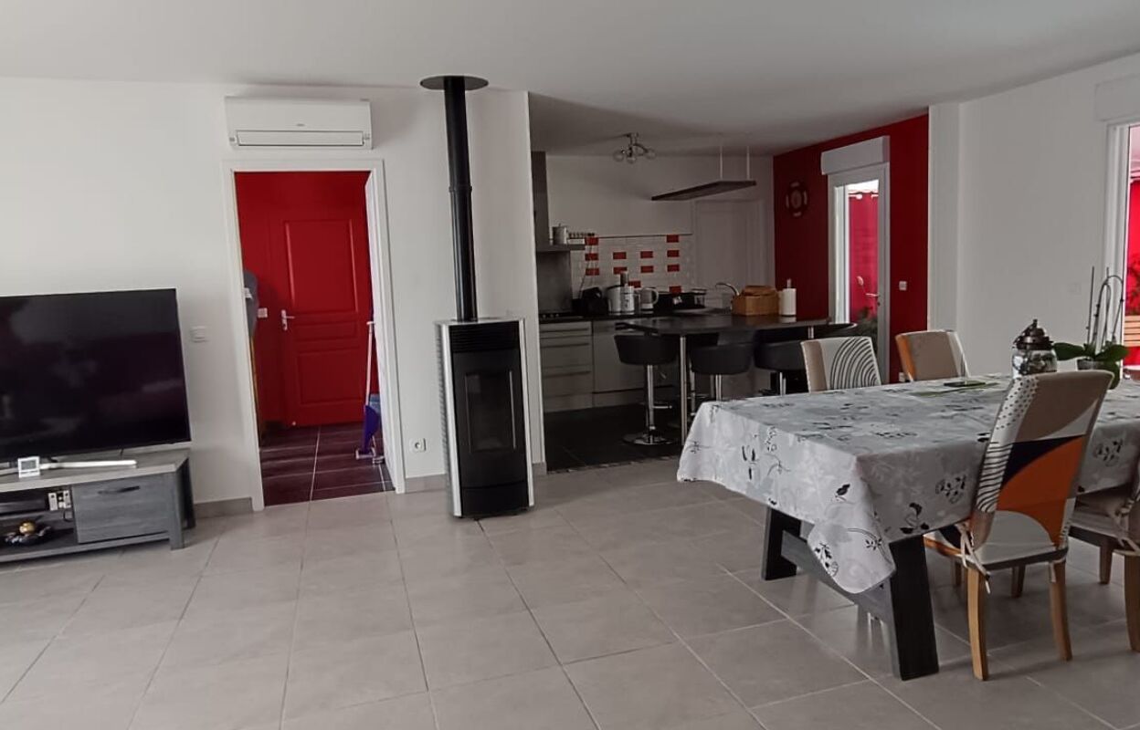 maison 5 pièces 147 m2 à vendre à Bords (17430)