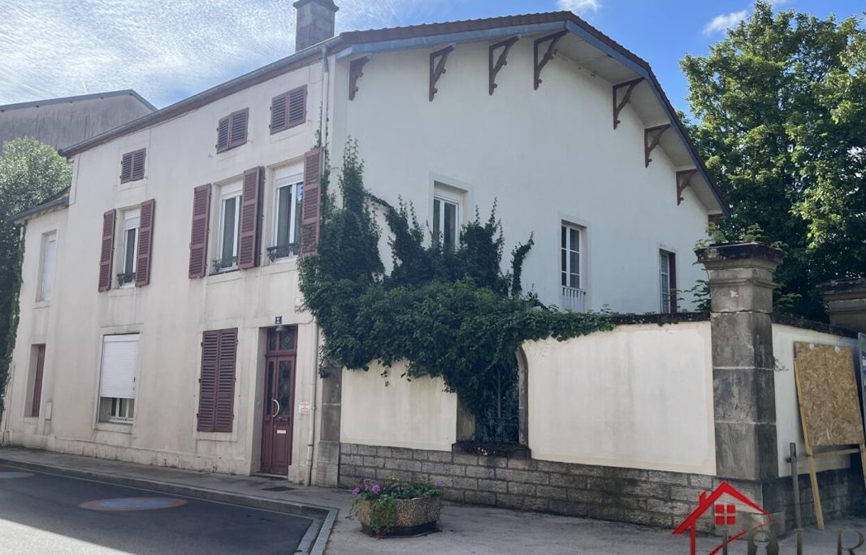 maison 12 pièces 230 m2 à vendre à Bourbonne-les-Bains (52400)