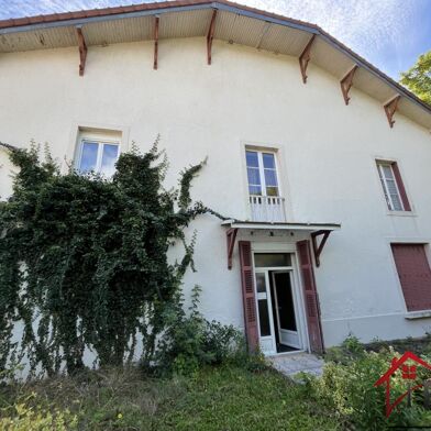 Maison 12 pièces 300000 €