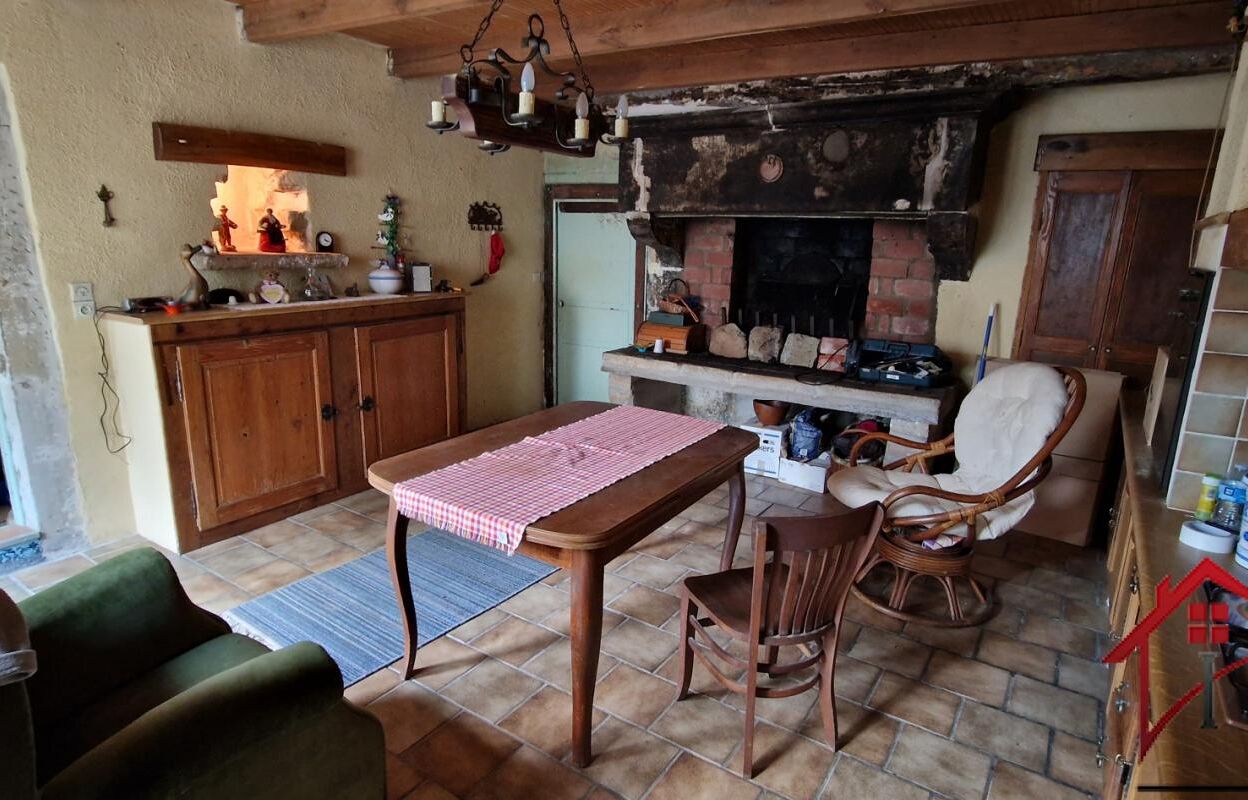 maison 5 pièces 125 m2 à vendre à Châtillon-sur-Saône (88410)