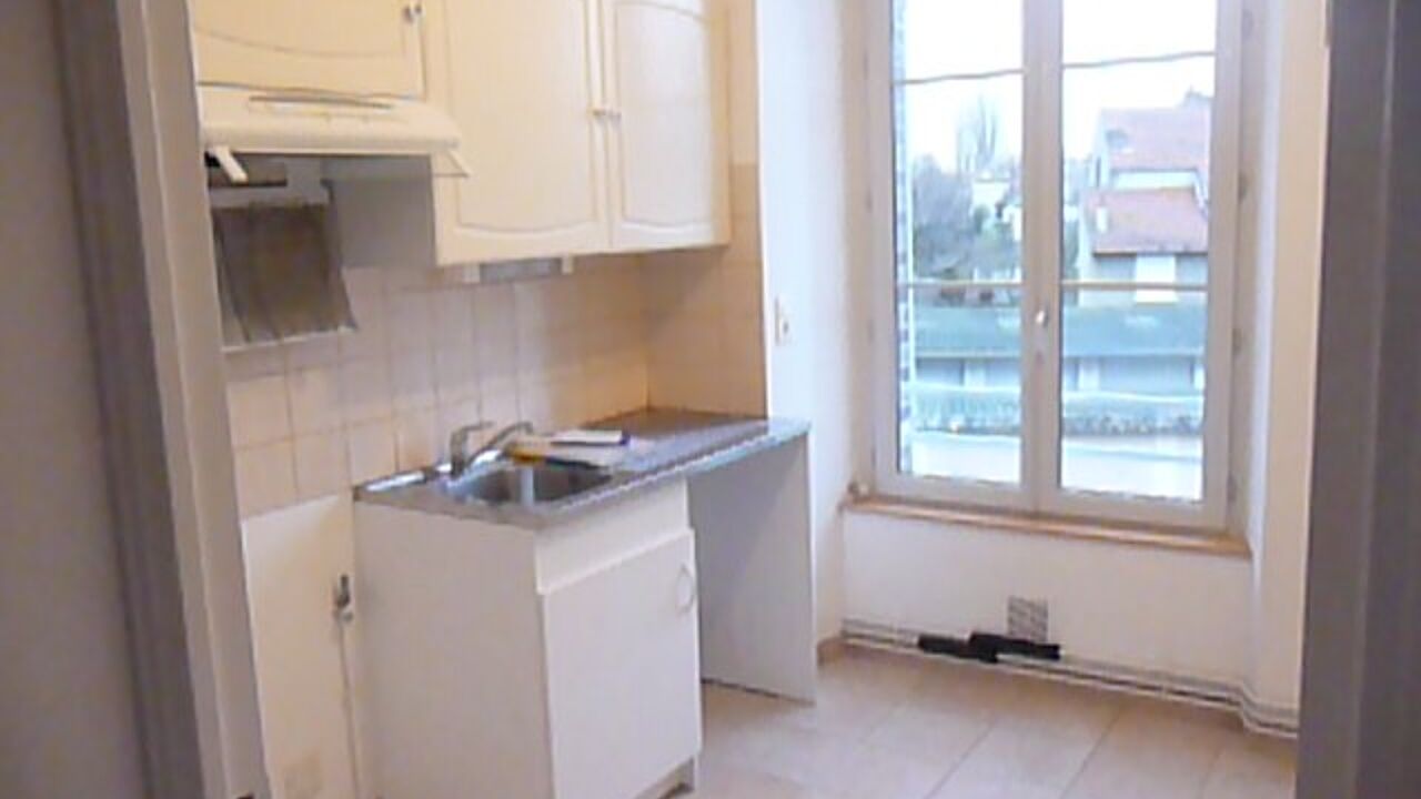 appartement 3 pièces 55 m2 à louer à Sens (89100)