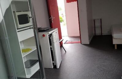 location appartement 390 € CC /mois à proximité de Salouël (80480)