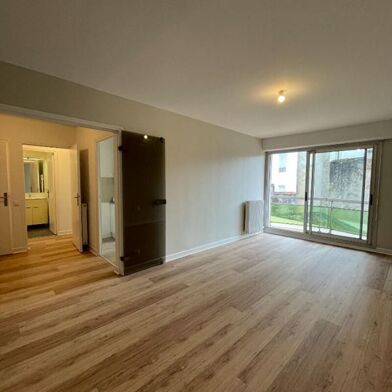 Appartement 2 pièces 698 €