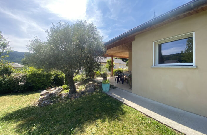 Villa récente de 163 m2 avec terrain de 1100m2 — photo 3