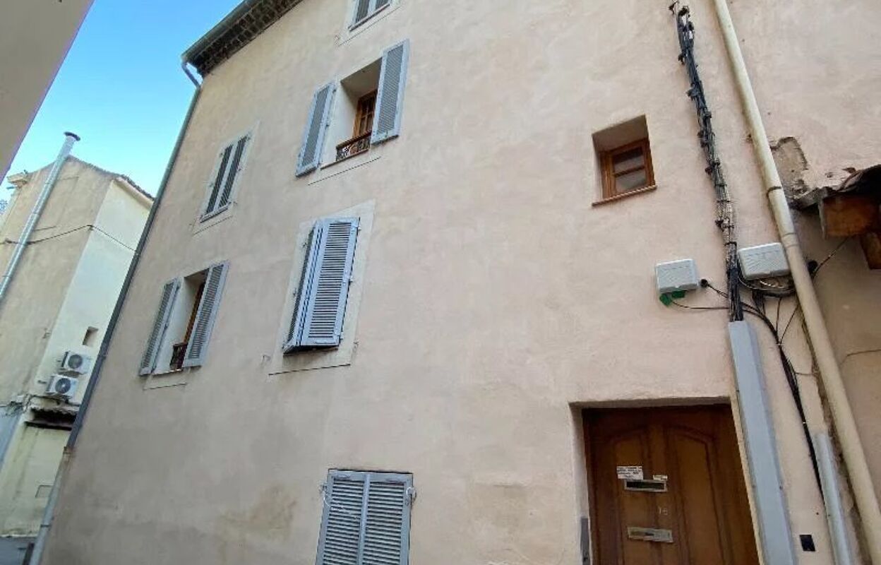 immeuble  pièces 72 m2 à vendre à Salon-de-Provence (13300)