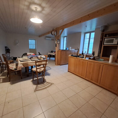 Maison 6 pièces 93 m²