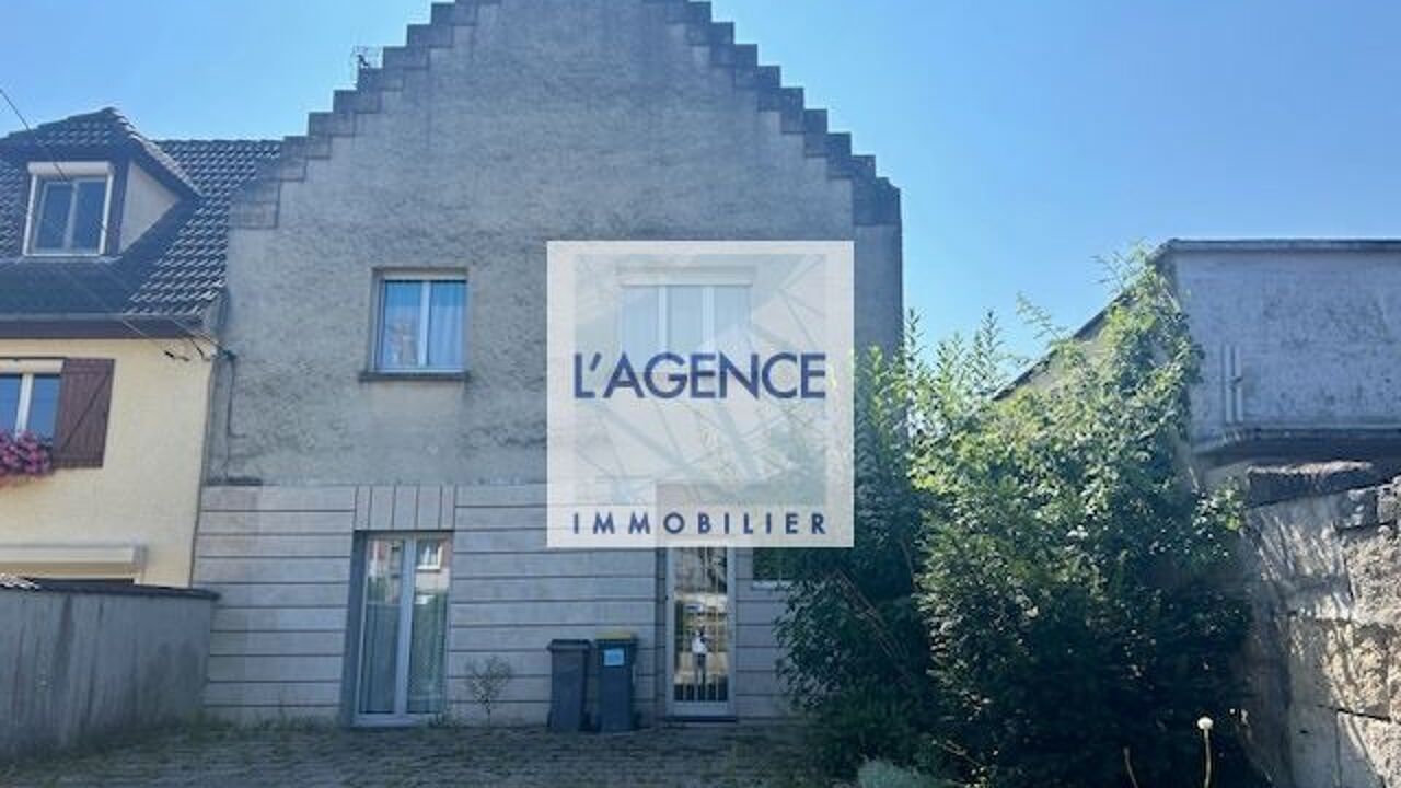 immeuble  pièces 203 m2 à vendre à Braine (02220)